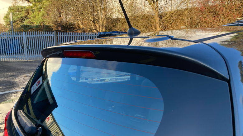 Vauxhall Viva 1.0 SE 5dr [A/C] Petrol Hatchback